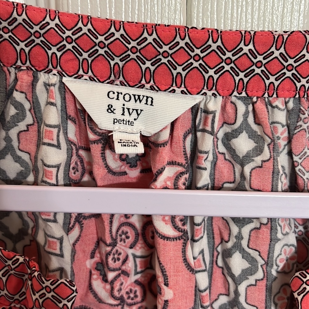 Crown & Ivy Womens Peasant Crochet Insert Bell Sleeve Blouse PXL Coral Shirt Top - Picture 3 of 7